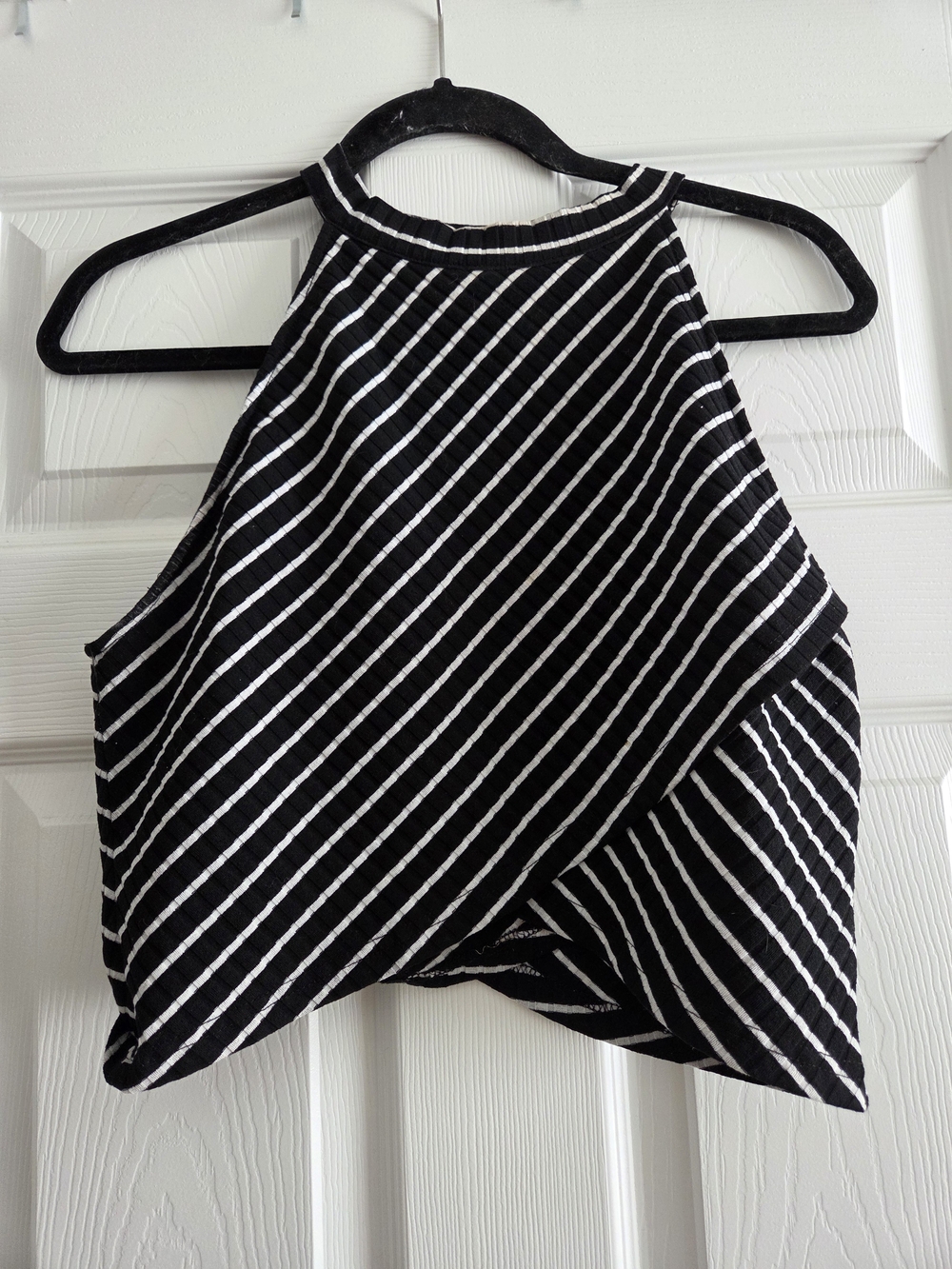 Crop Top Bundle - Picture 2 of 4